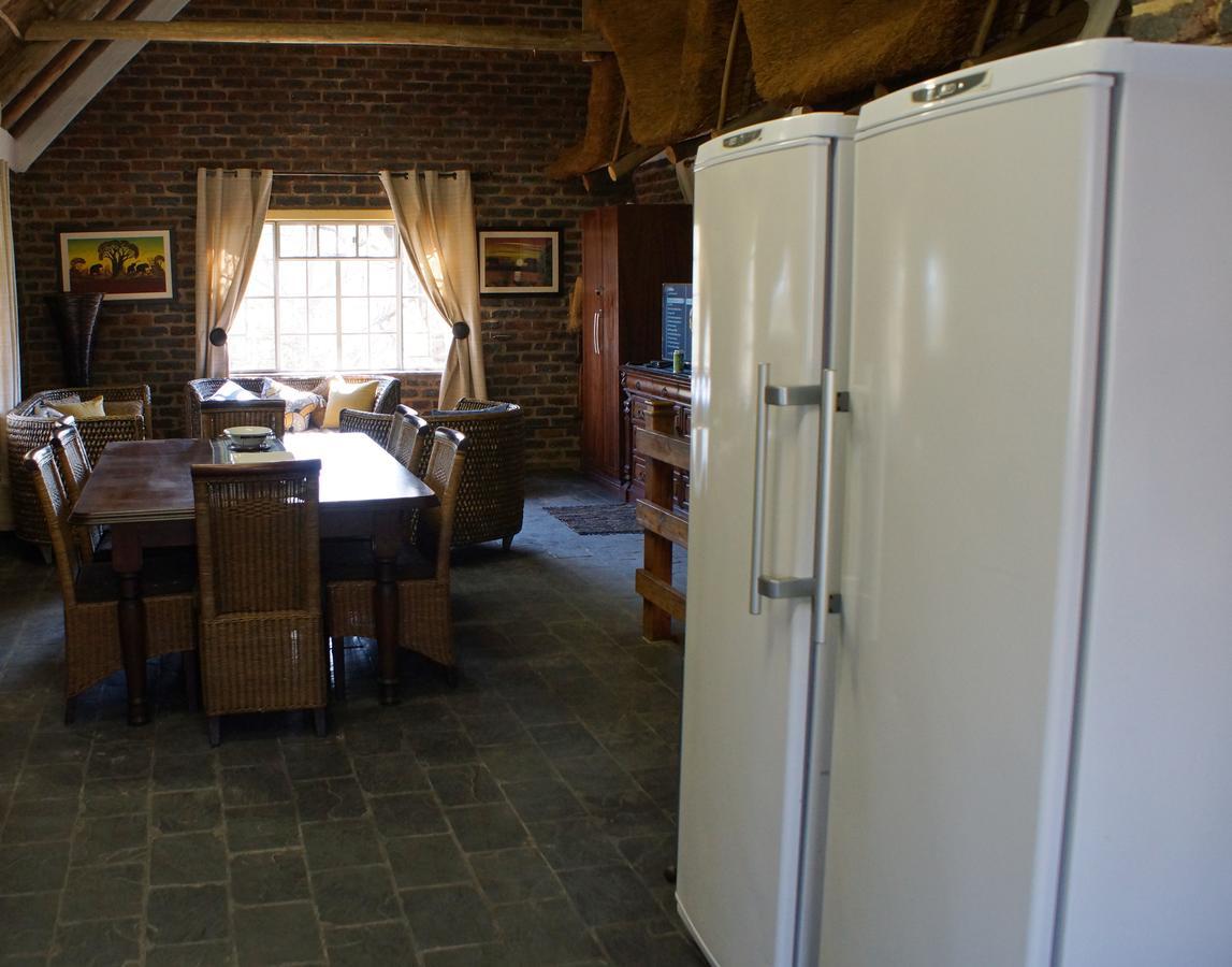 Вилла Marloth Park Hippo House Экстерьер фото